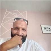 Professeur de français compétent ayant une expérience de 13 ans